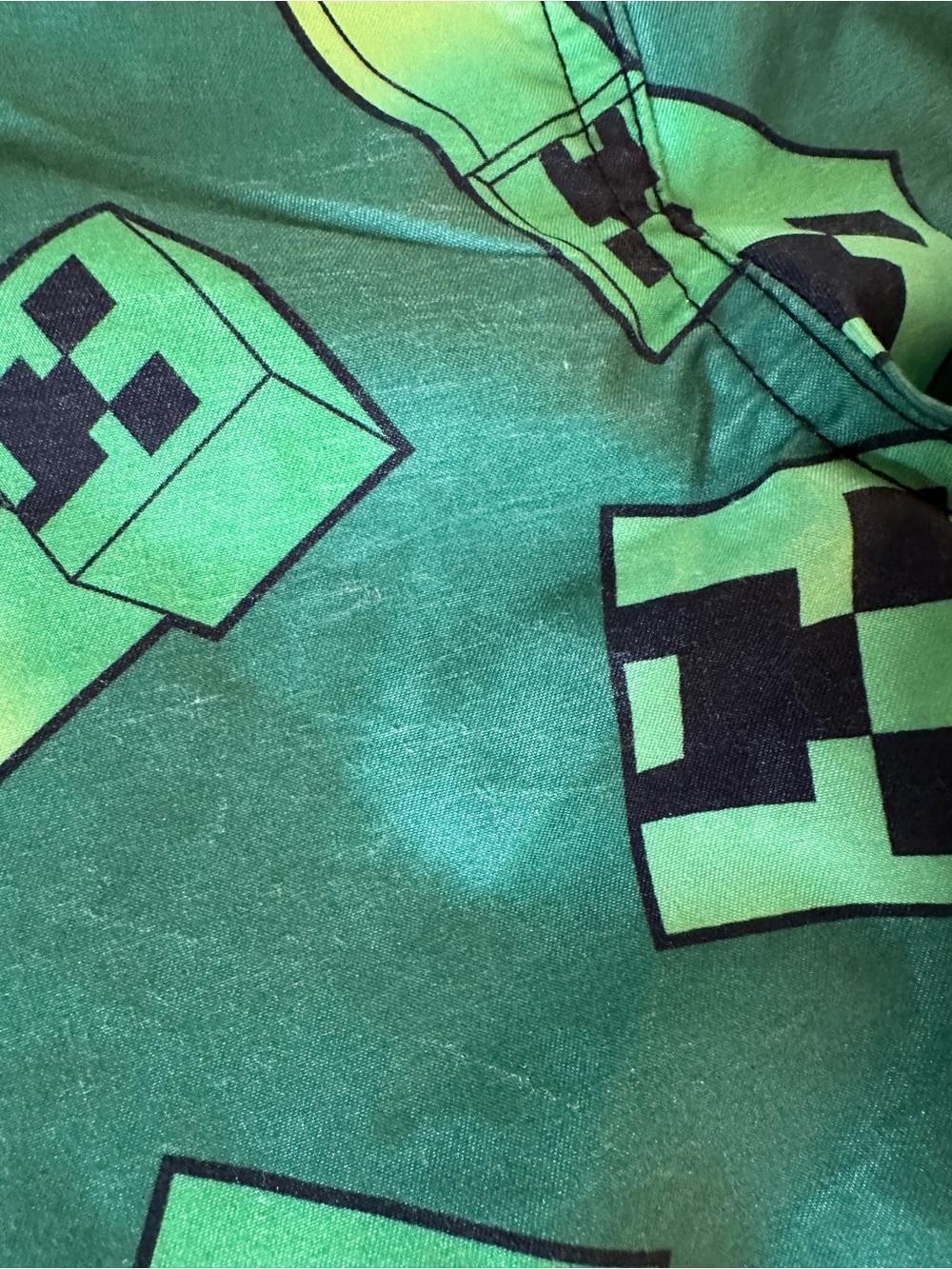Minecraft Creeper Boys Swim Set with Trunks and Rash Guard Size Medium - Picture 6 of 9